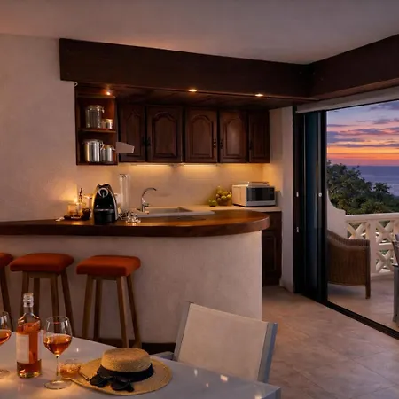 Ocean Bliss Ii- Panoramic Sea View - 20m To - 2 Swimming Pools - Private Parking 아파트 *