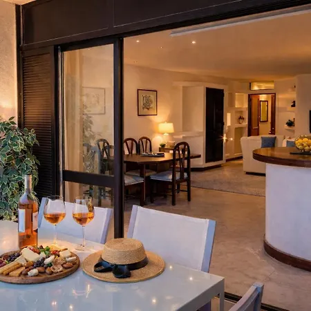 Апартаменты Ocean Bliss Ii- Panoramic Sea View - 20m To - 2 Swimming Pools - Private Parking